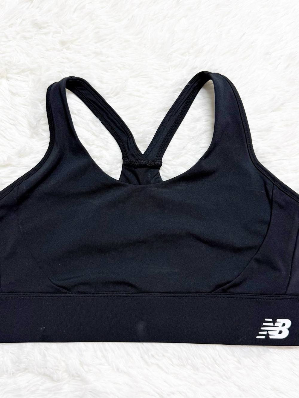 New Balance Women’s Sports Bra Size L Black Racerback No Padding